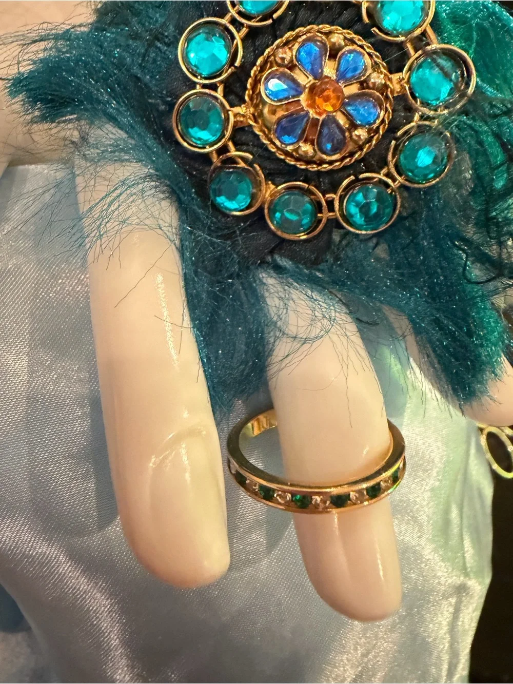 Gold Tone Band Ring with Green and Clear Stones - Women Jewelry sz 9